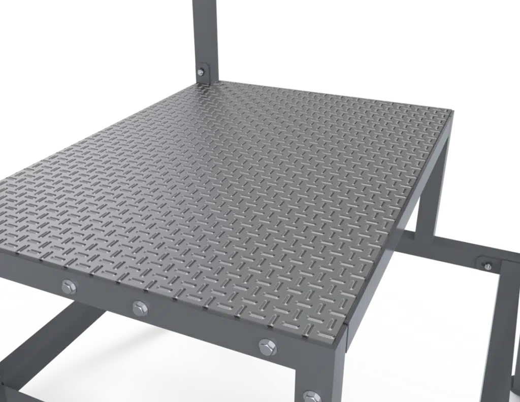 Starters Rostrum - S61821-3 - RMA Sport Industrial metal platform with a diamond-plate (checker plate) surface, bolted frame and supporting legs/rails used in industrial equipment